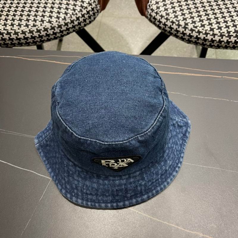 Prada hat (109)