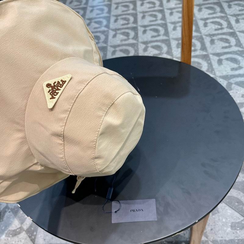 Prada hat (117)