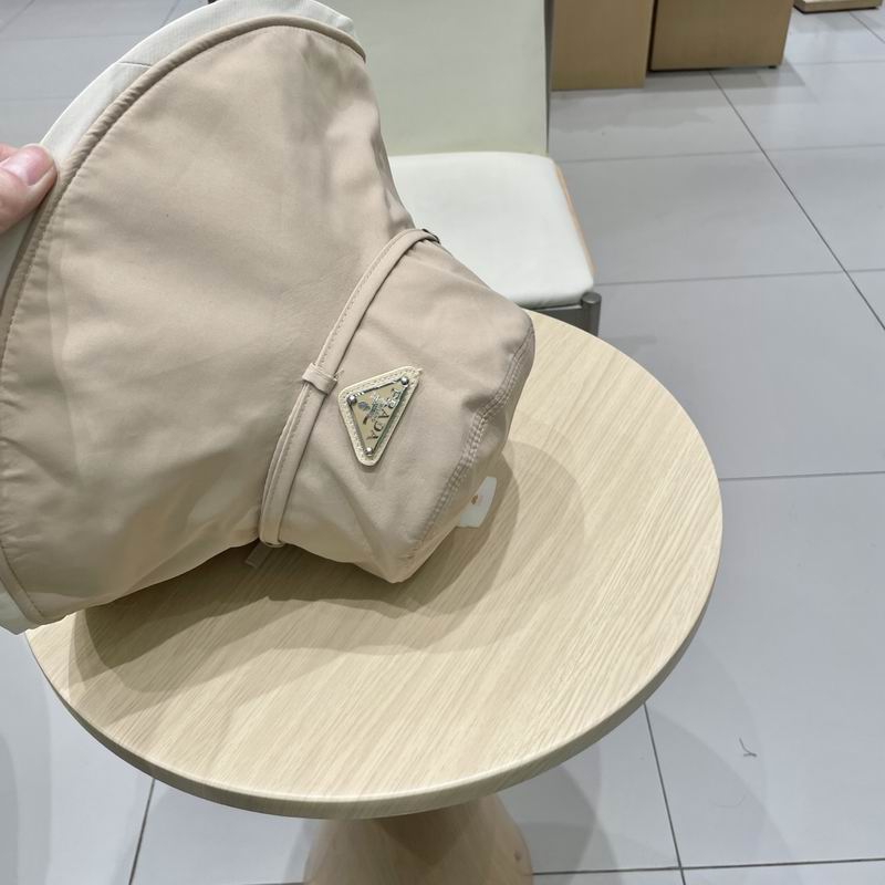 Prada hat (22)