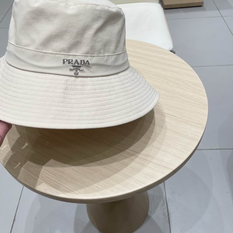 Prada hat (3)