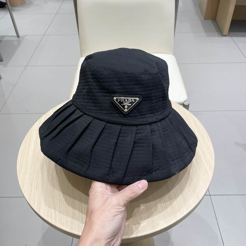 Prada hat (3)