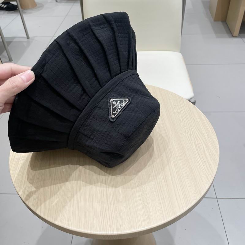 Prada hat (4)