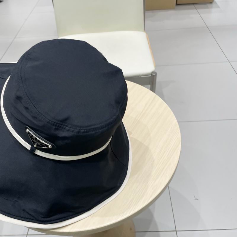 Prada hat (4)