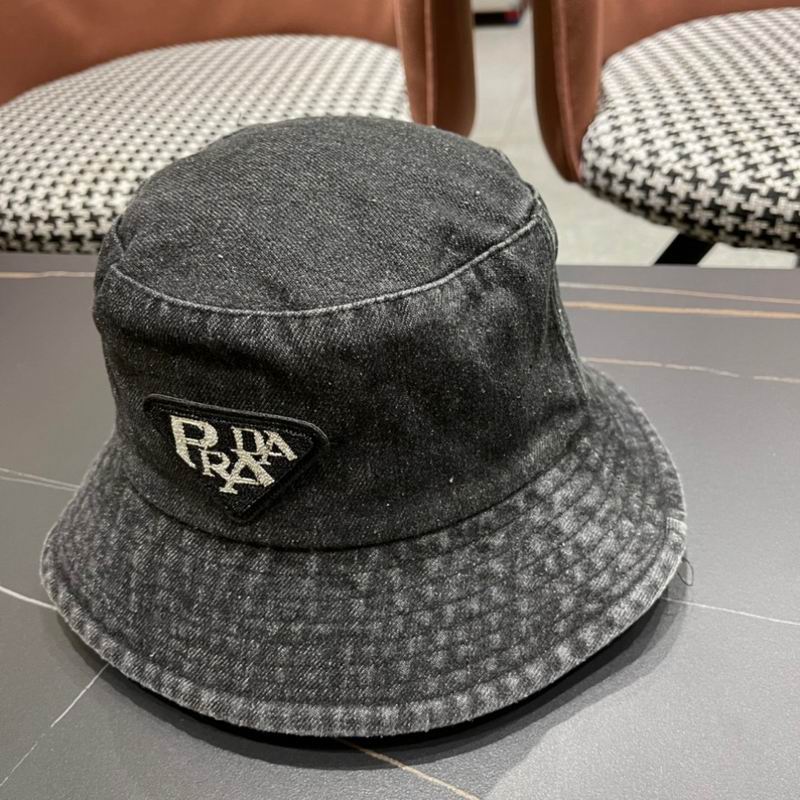 Prada hat (90)