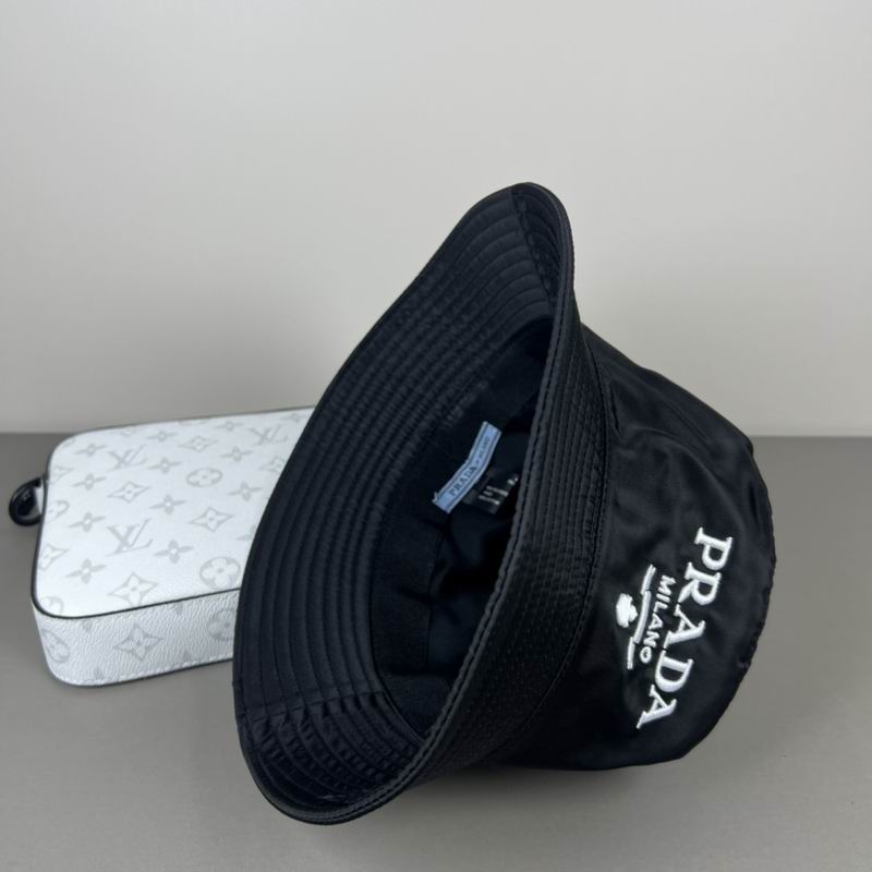 Prada hat dx (19)