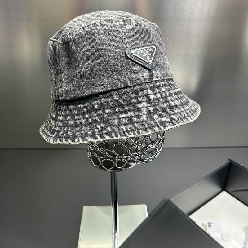 Prada hat dx (21)
