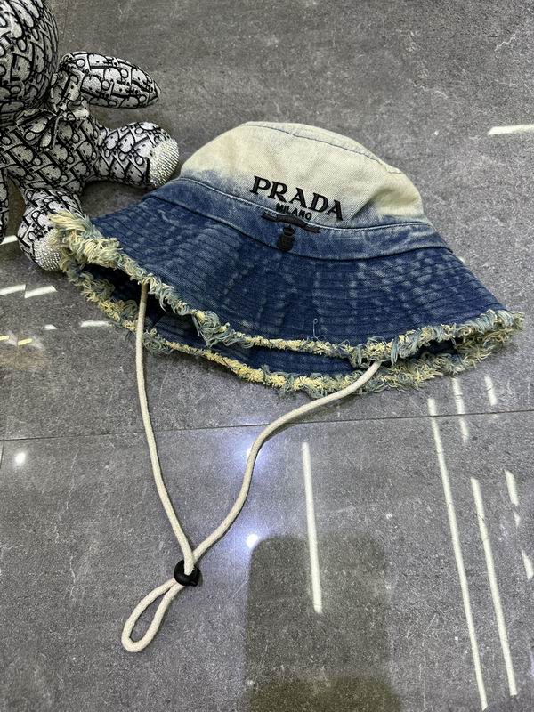 Prada hat dx (70)