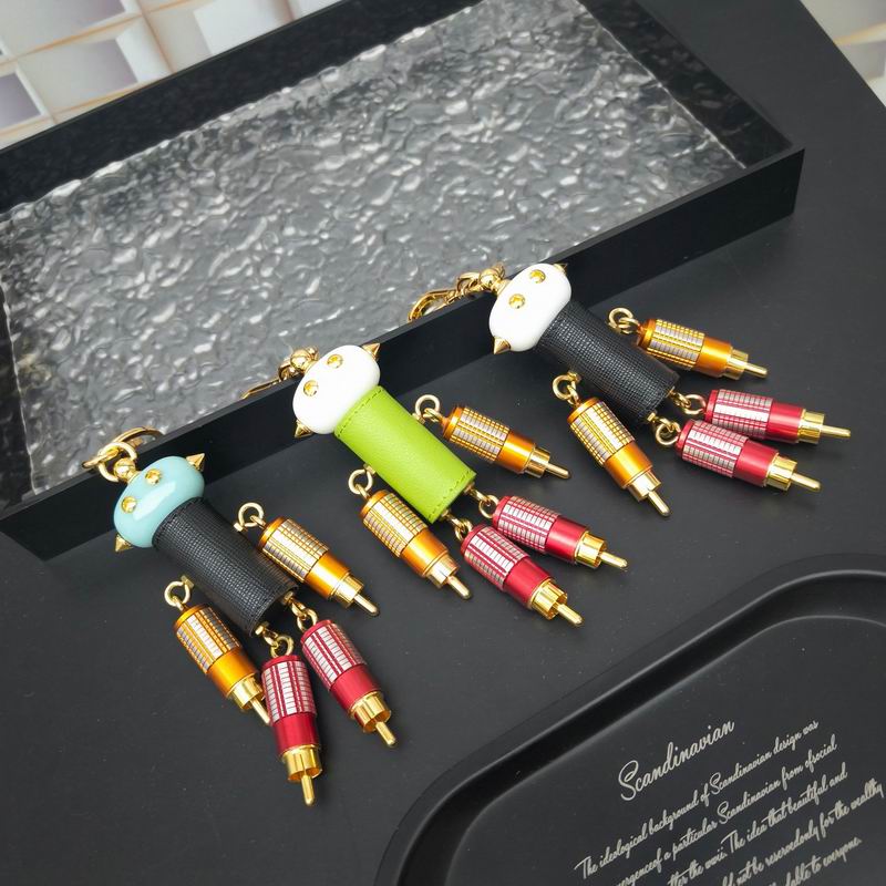 Prada keyring (2)