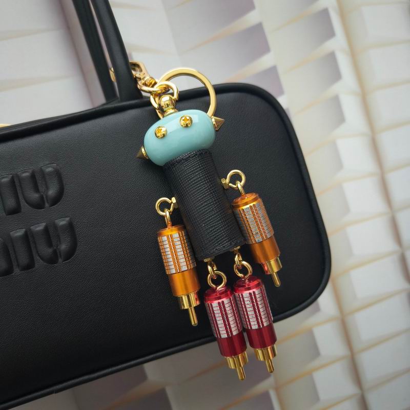 Prada keyring (22)