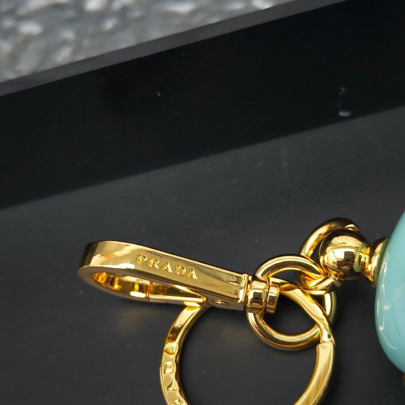 Prada keyring (27)