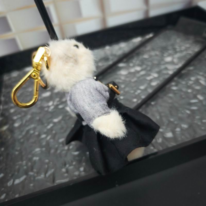 Prada keyring (43)