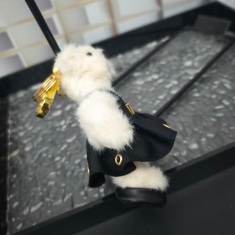 Prada keyring (45)