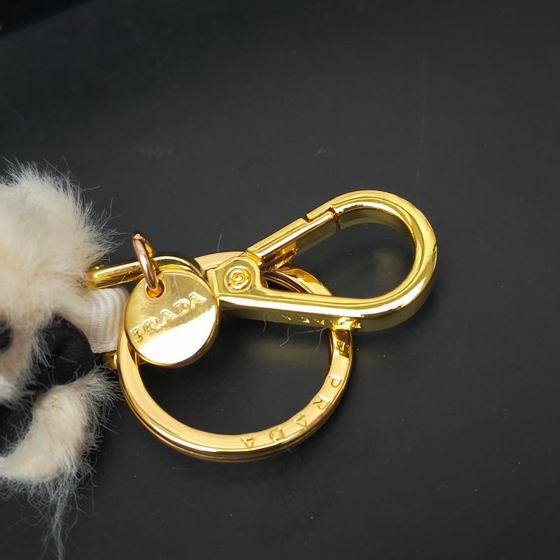 Prada keyring (50)