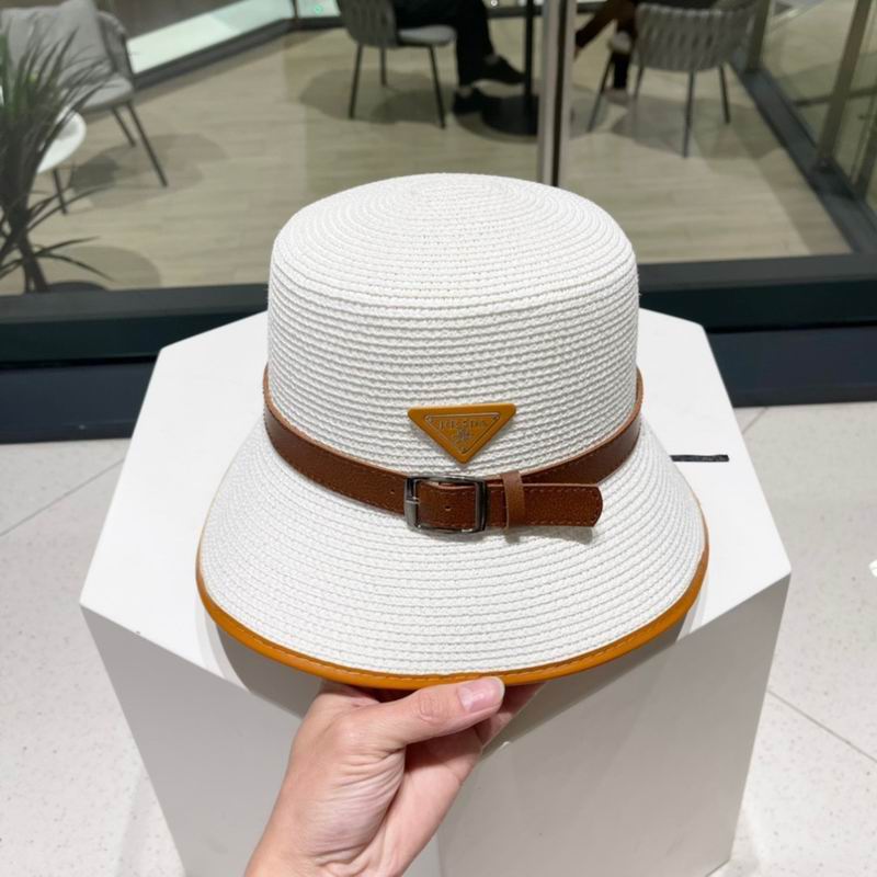 Prada top hat (170)