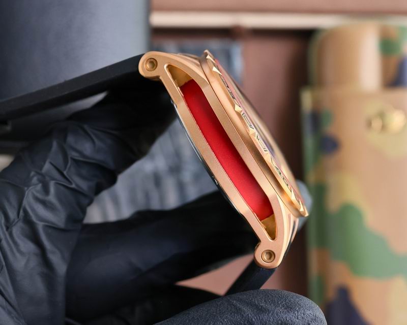 Roger Dubuis 46mm 90 (10)