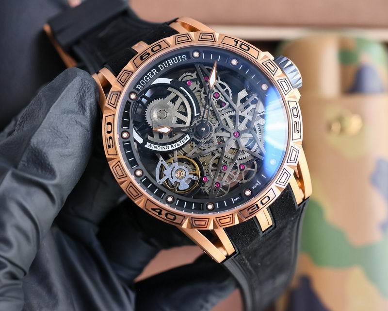 Roger Dubuis 46mm 90 (21)