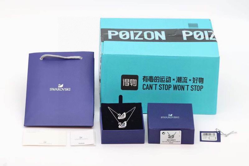 Swarovski Necklace 03yxh92 (5)