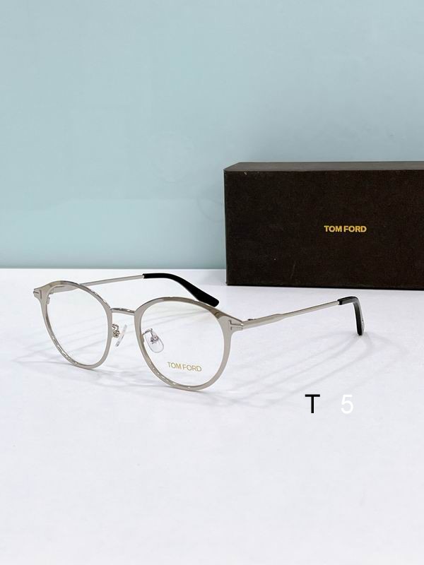 TOM FORD FT5528-B  F06