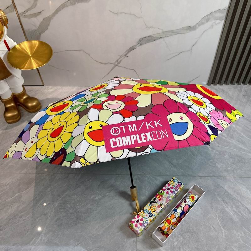 Takashi Murakami in Roppongi Umbrella (8)