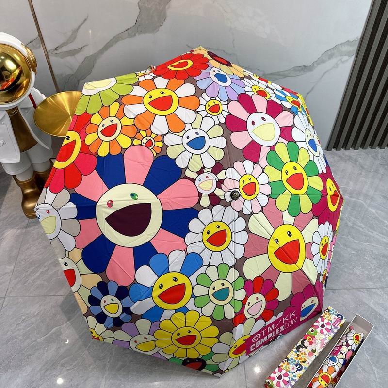 Takashi Murakami in Roppongi Umbrella (9)
