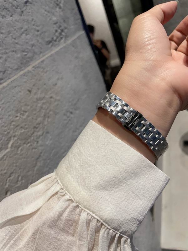 Tissot 26mm 108 (1)