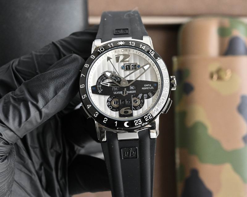 Ulysse Nardin 44mm 66 (10)