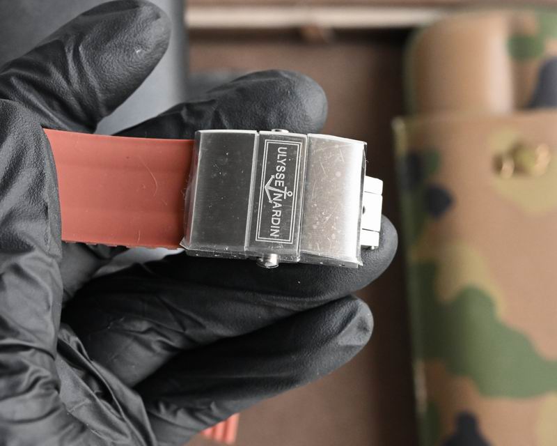 Ulysse Nardin 44mm 66 (12)