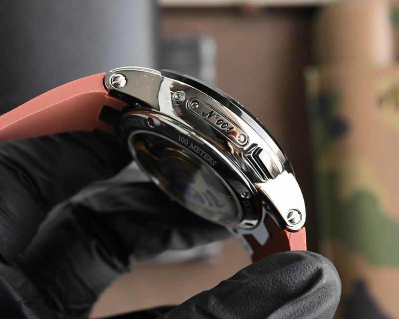 Ulysse Nardin 44mm 66 (14)