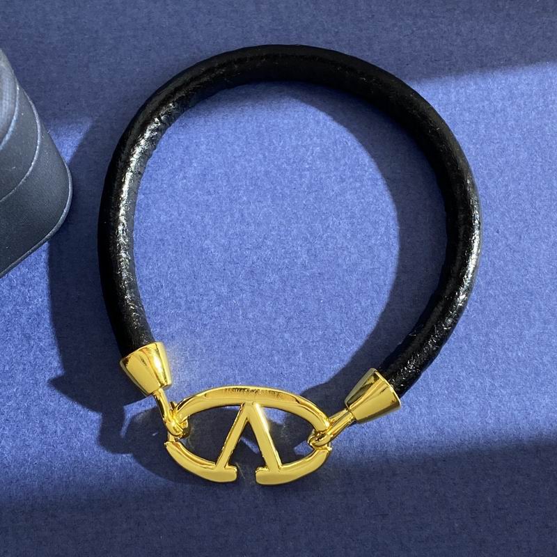 Valentino bracelet 01yxh61 (1)