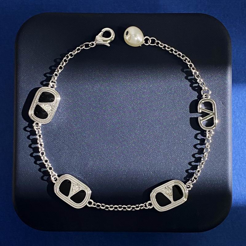 Valentino bracelet 03yxh63 (2)