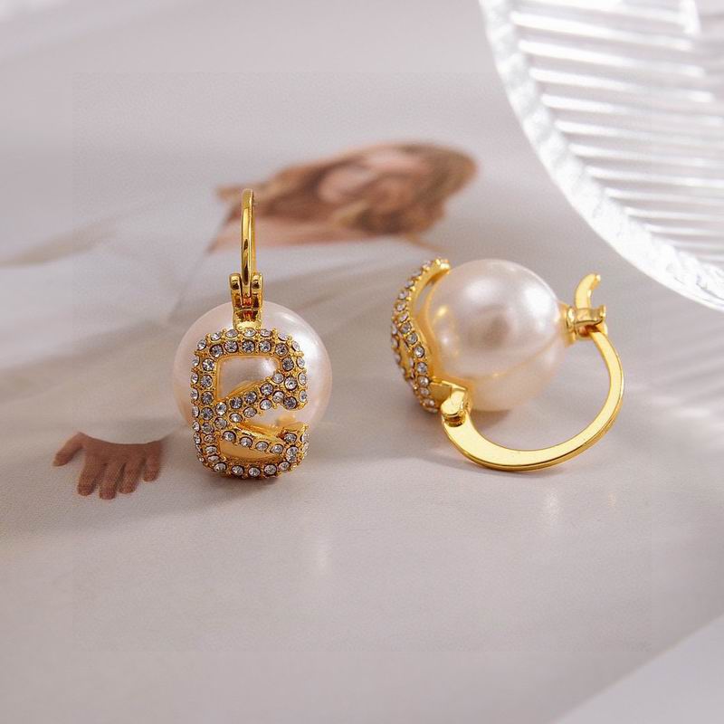 Valentino earring 03yxh103 (4)