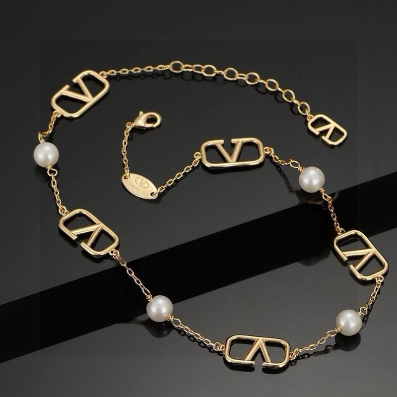 Valentino necklace 01yxh48 (1)