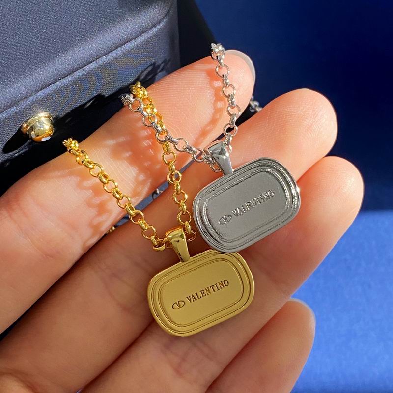 Valentino necklace 03yxh57 (5)