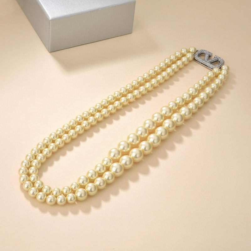 Valentino necklace 03yxh58 (1)