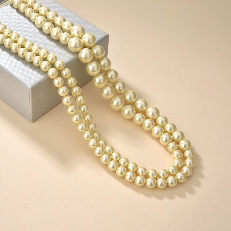 Valentino necklace 03yxh58 (3)