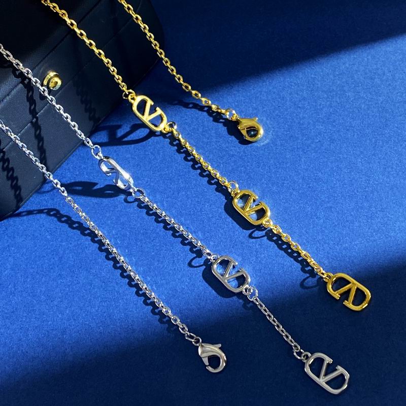 Valentino necklace 03yxh60 (4)