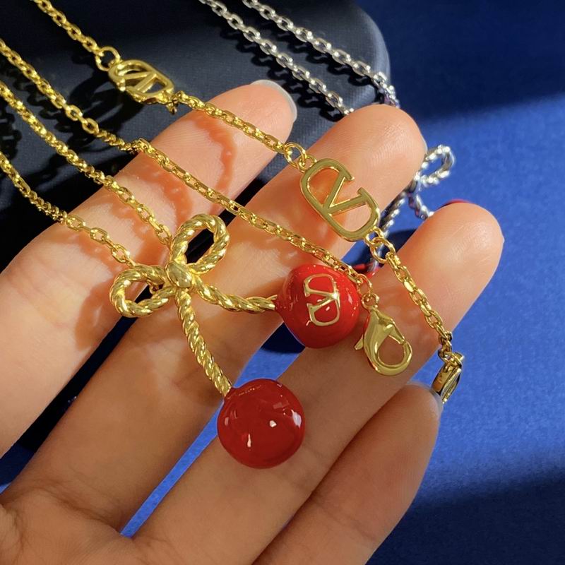 Valentino necklace 03yxh60 (5)