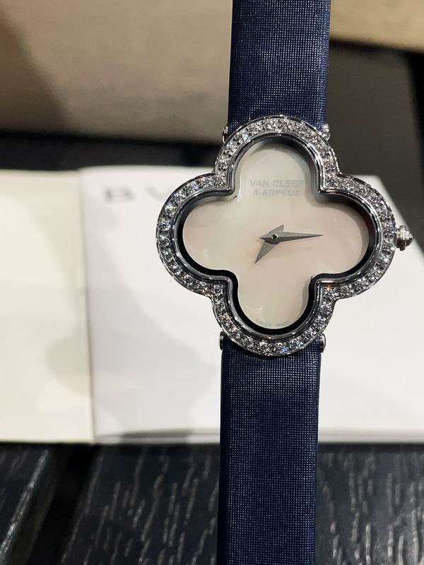 Van Cleef & Arpels 30mm 50 (12)