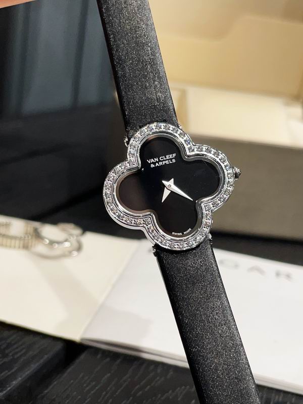 Van Cleef & Arpels 30mm 50 (15)