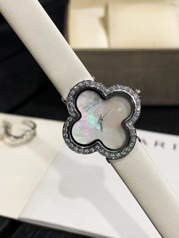 Van Cleef & Arpels 30mm 50 (16)