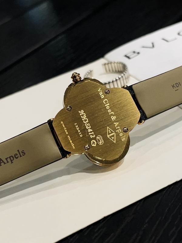 Van Cleef & Arpels 30mm 56 (3)