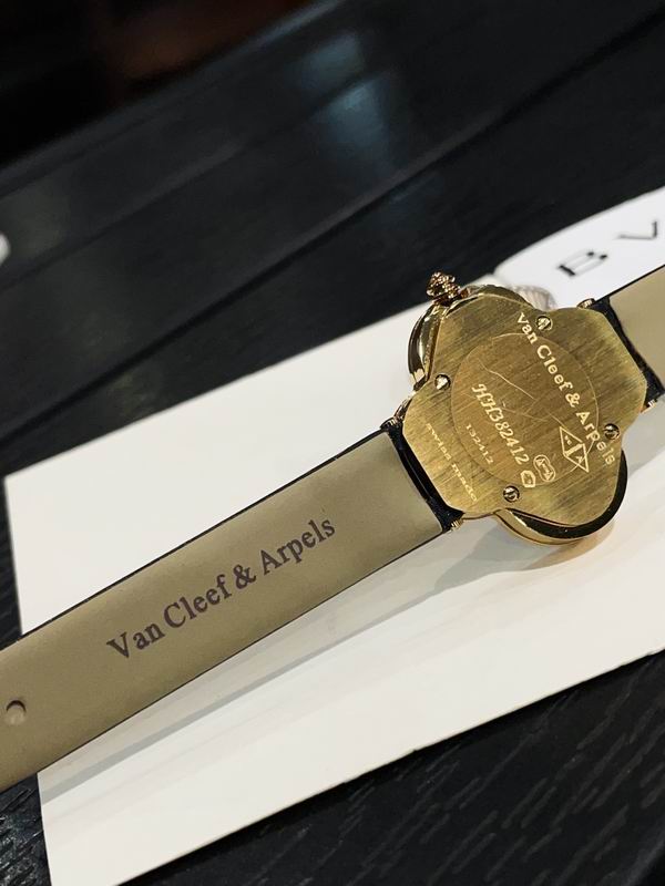 Van Cleef & Arpels 30mm 56 (5)