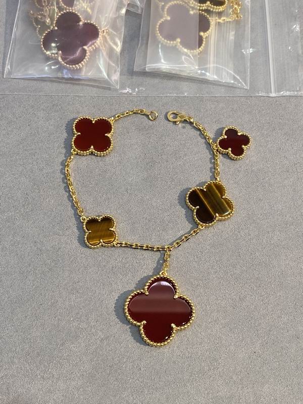 Van Cleef & Arpels bracelet 03lyh52 (7)