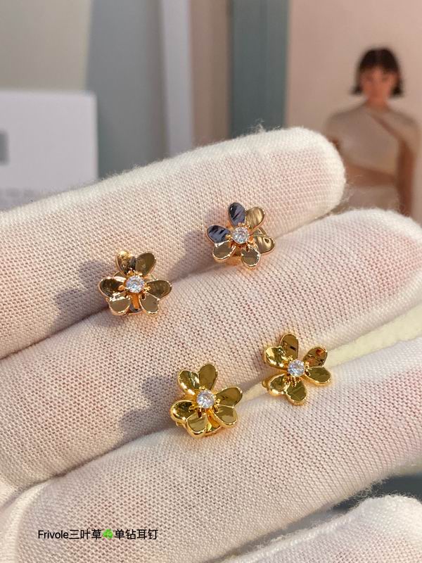 Van Cleef & Arpels earring 03lyh27 (6)