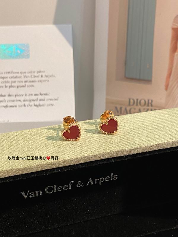 Van Cleef & Arpels earring 03lyh28 (2)