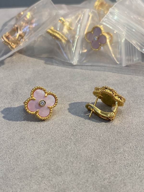 Van Cleef & Arpels earring 03lyh32 (2)