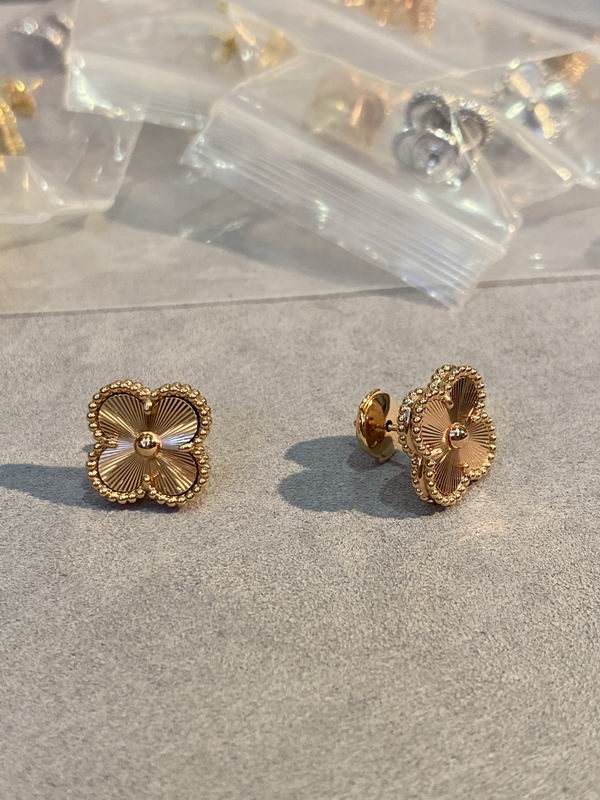 Van Cleef & Arpels earring 03lyh38 (13)