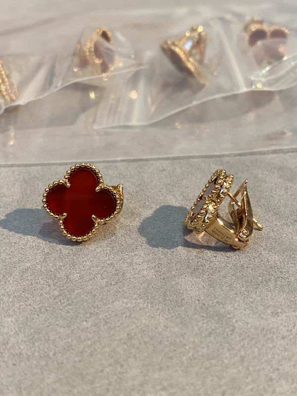 Van Cleef & Arpels earring 03lyh44 (21)