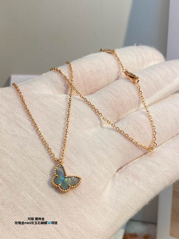 Van Cleef & Arpels necklace 03lyh46 (4)