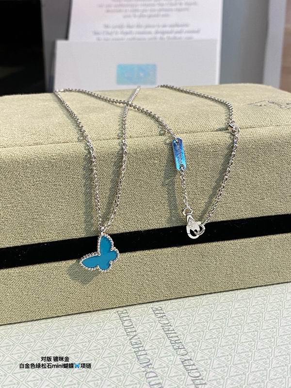 Van Cleef & Arpels necklace 03lyh47 (4)